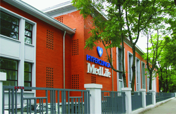 MedLife încearcă să scoată BVB din moarte clinică